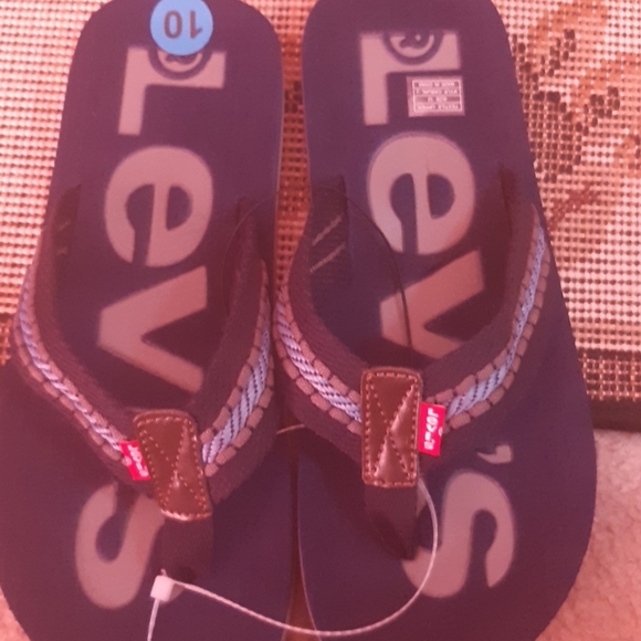 Nwt men levi shoes